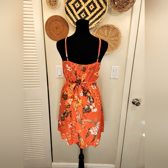 Floral Sleeveless Mini Dress - Picture 12 of 12